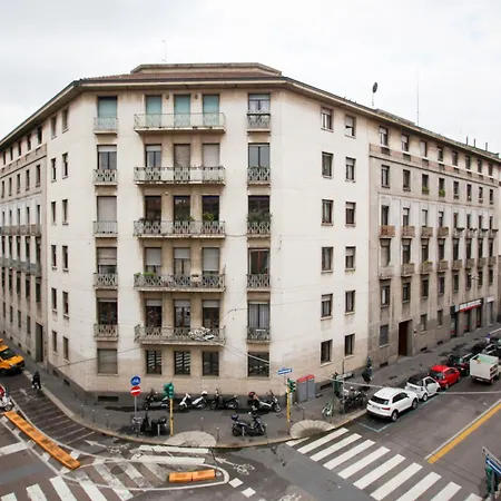 Moscova Open Space Close To Brera District Appartement *